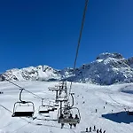 Проживание в семье Bella Vista